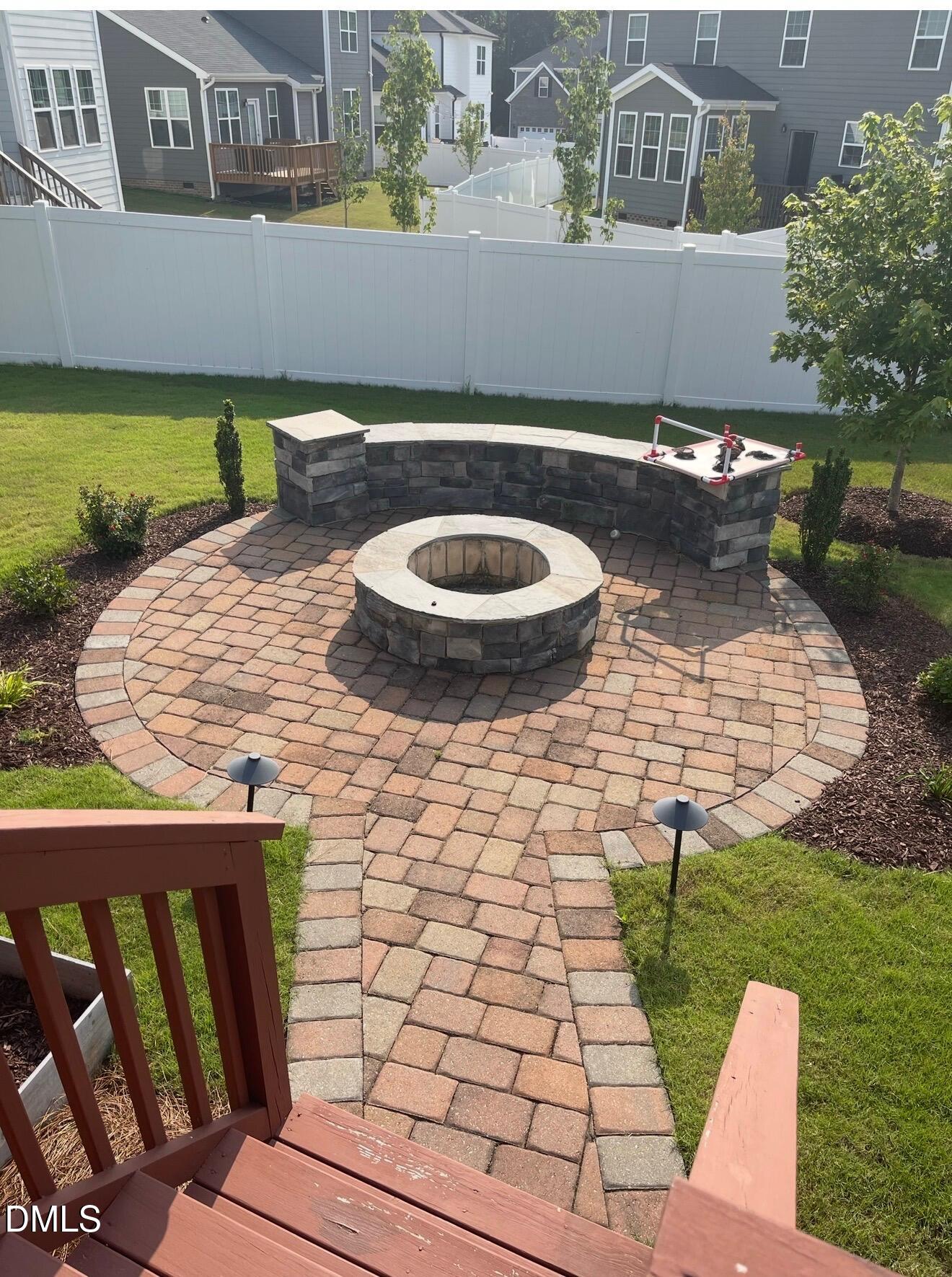 1004 Meridian View Court