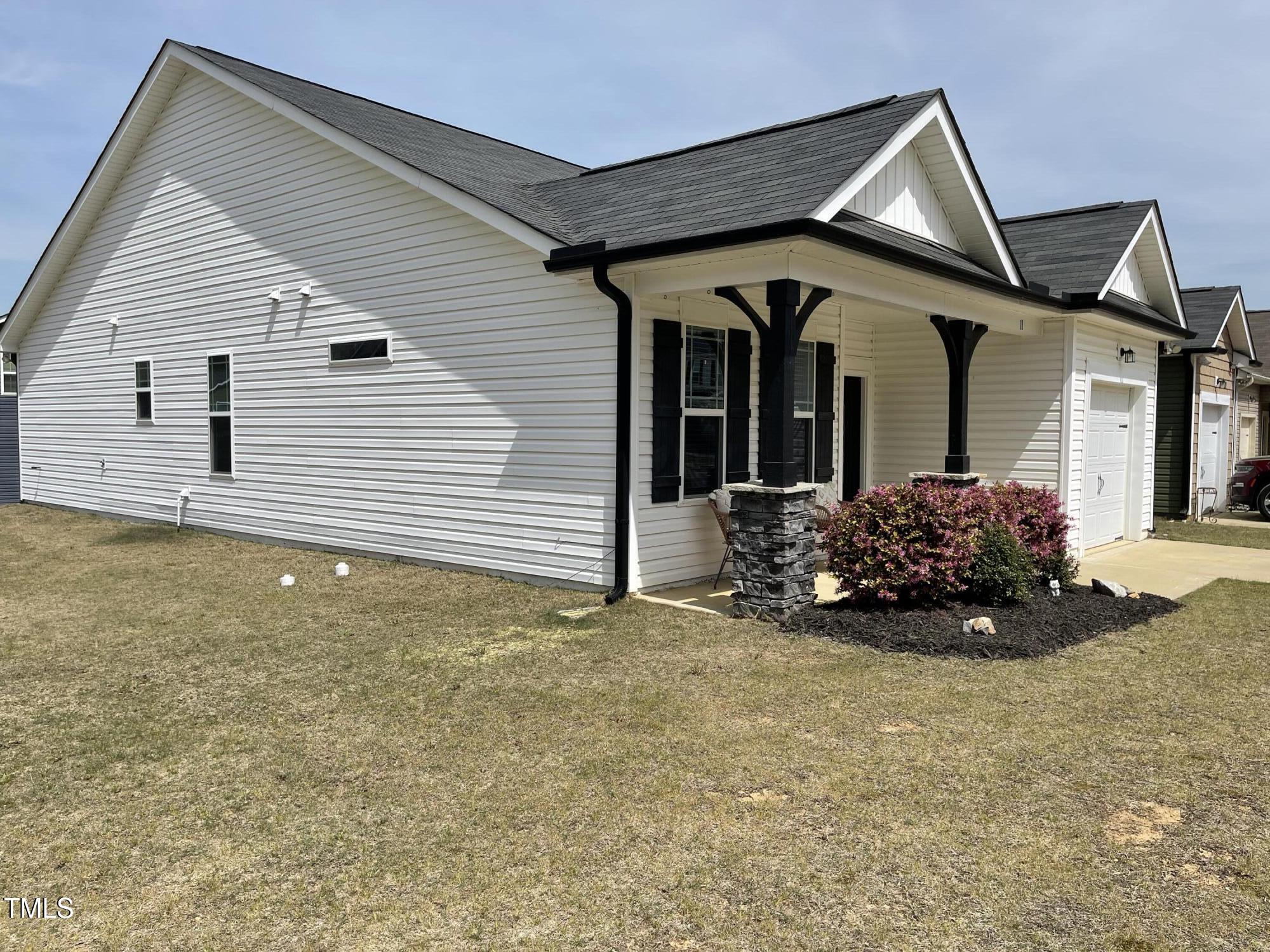 11 Balboa Parkway