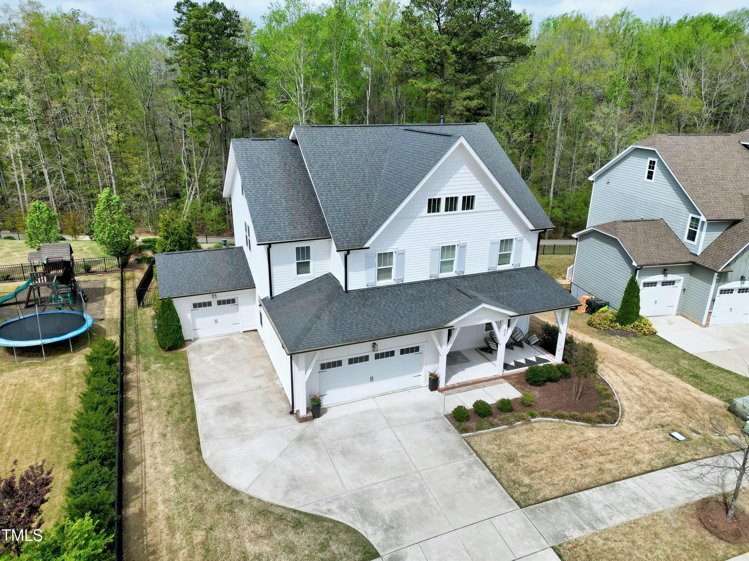 853 Rambling Oaks Lane