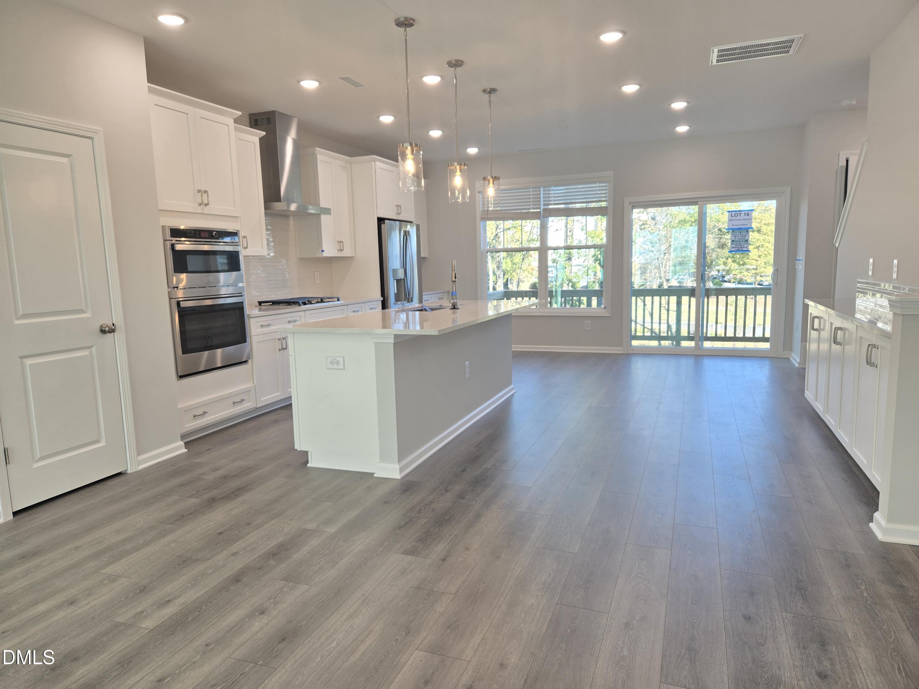 2009 Lambert Road 58