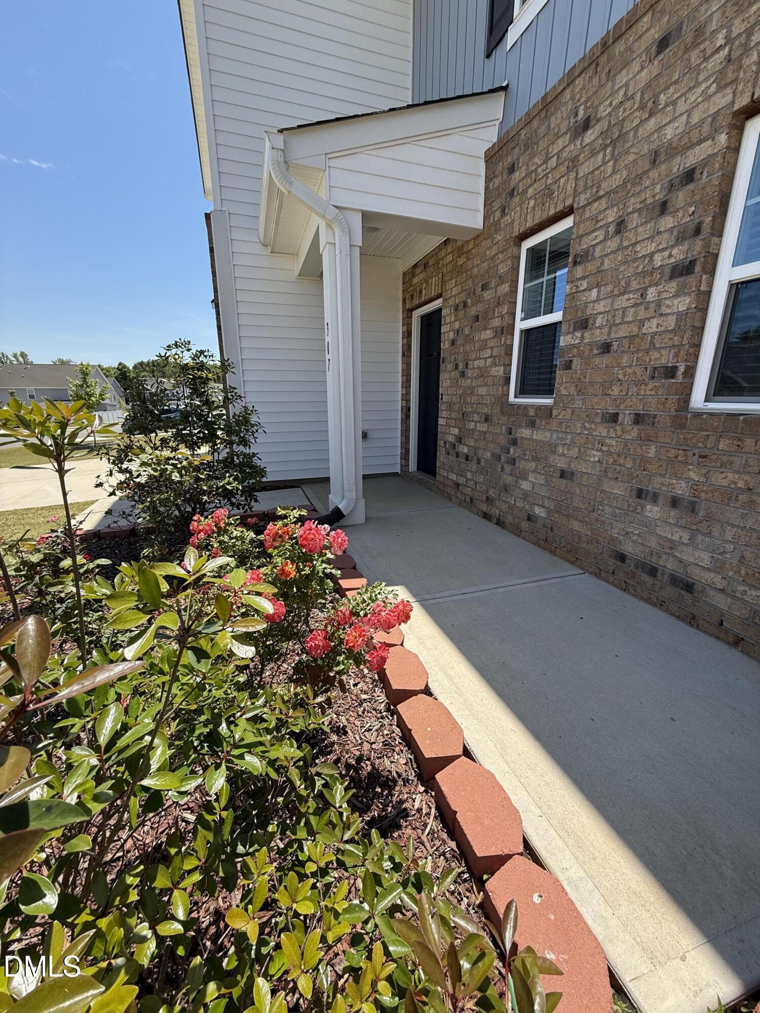 307 Mcclellan Trail