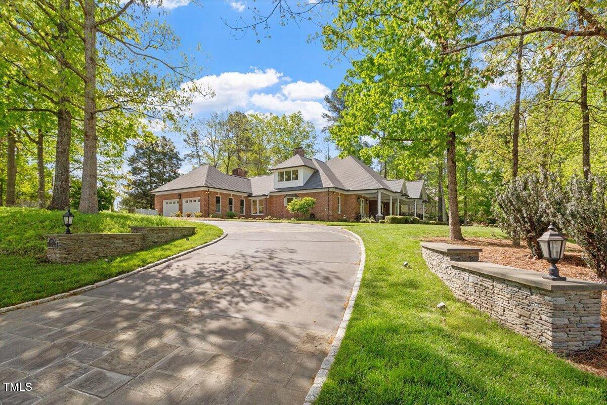 801 Pinehurst Drive