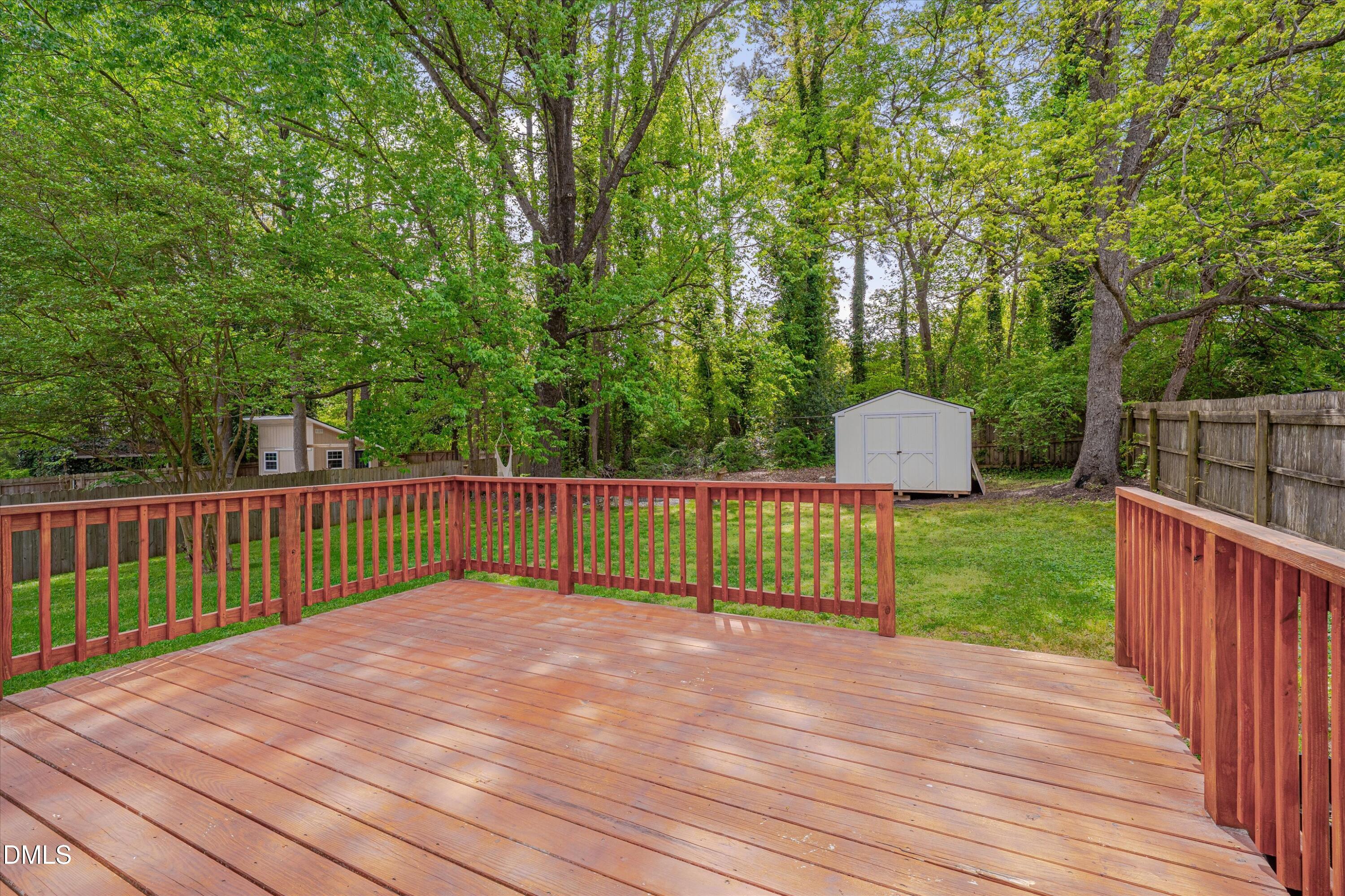 110 E Edgewood Drive