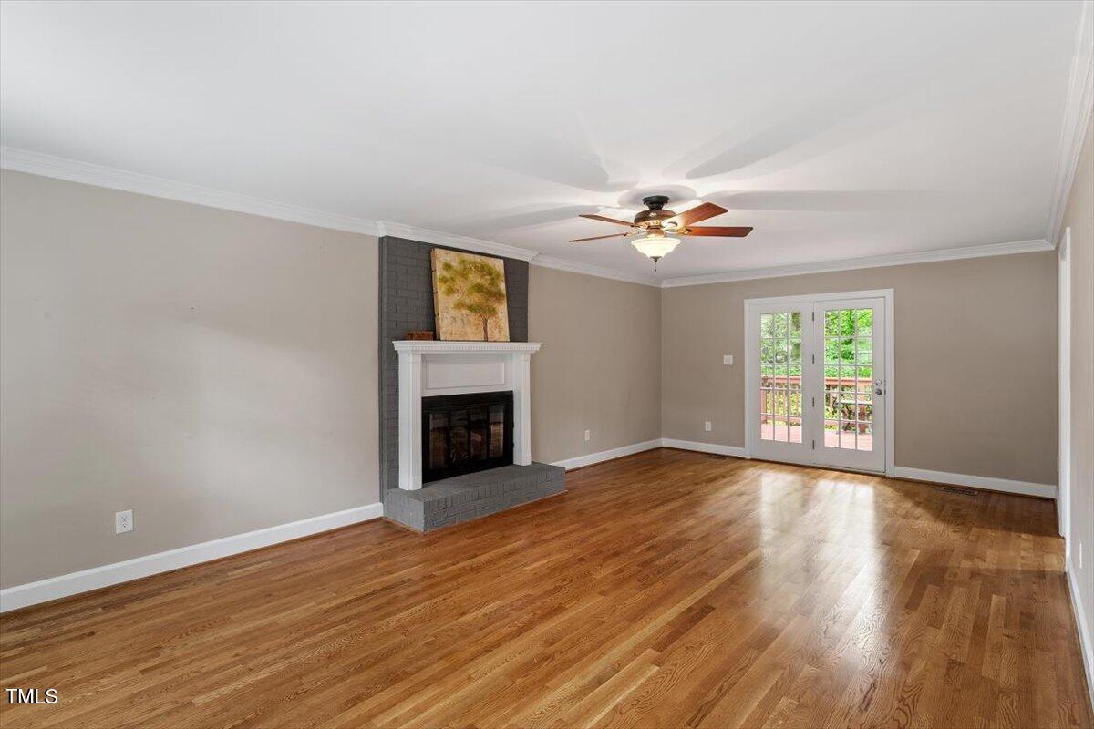 2300 Cowden Court