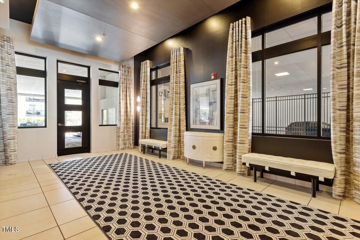 317 W Morgan Street 320