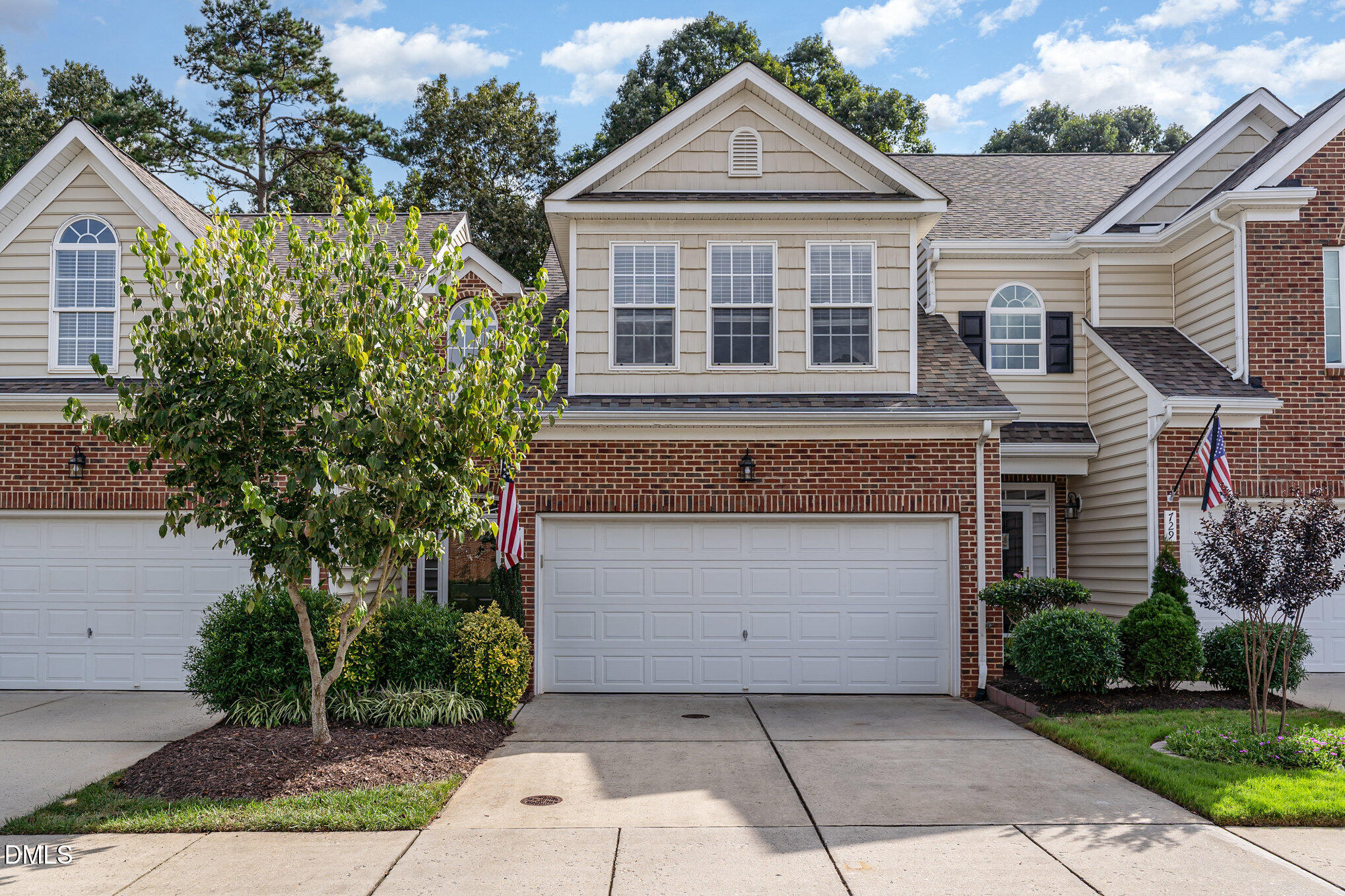 727 Swan Neck Lane