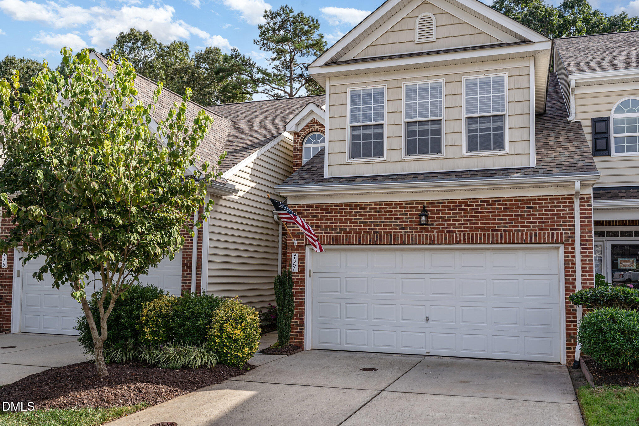 727 Swan Neck Lane