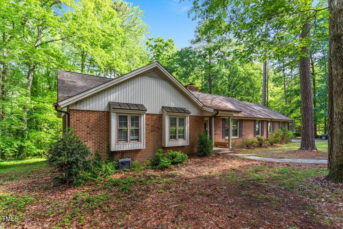 2410 Overbrook Lane