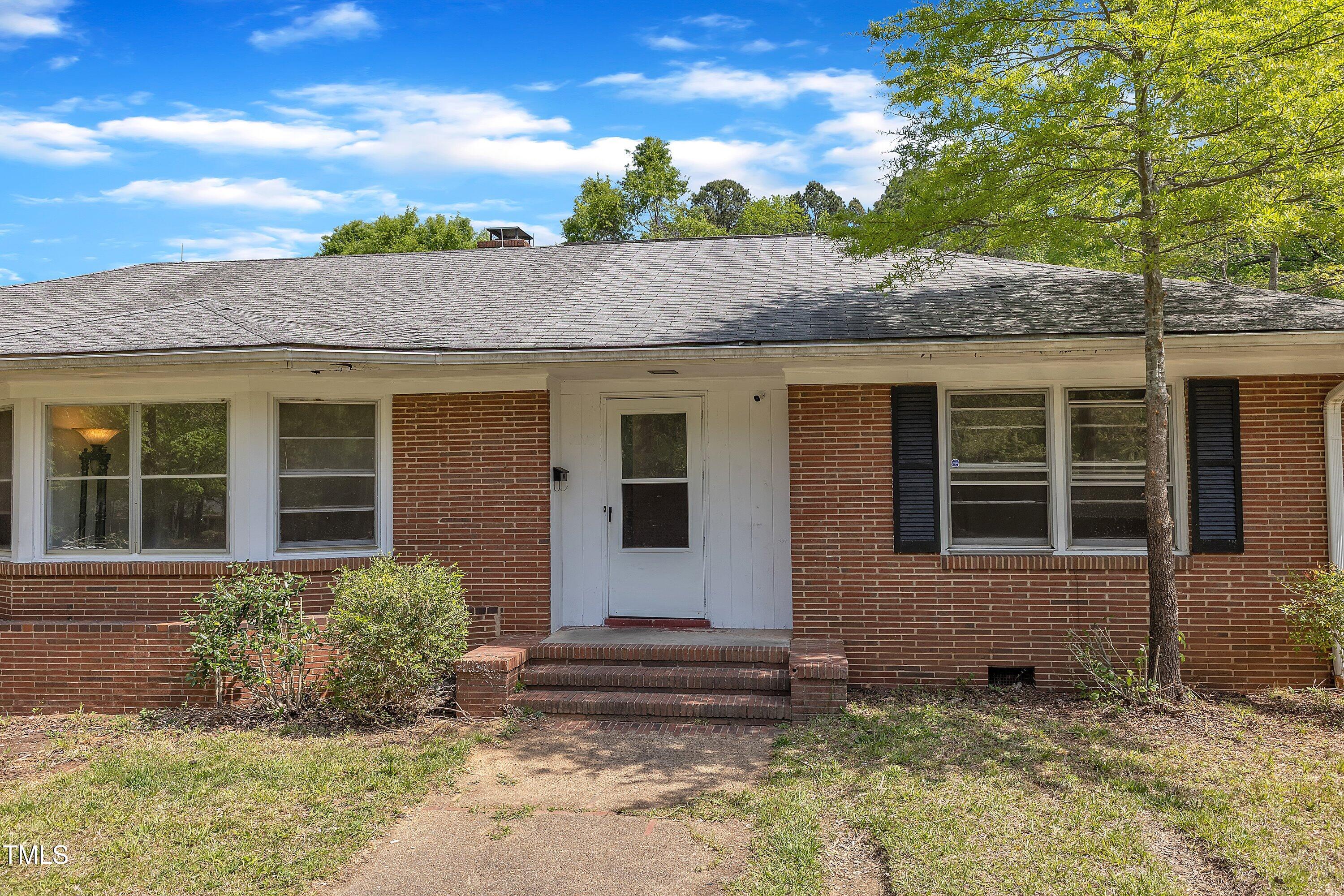 1213 Walnut Street