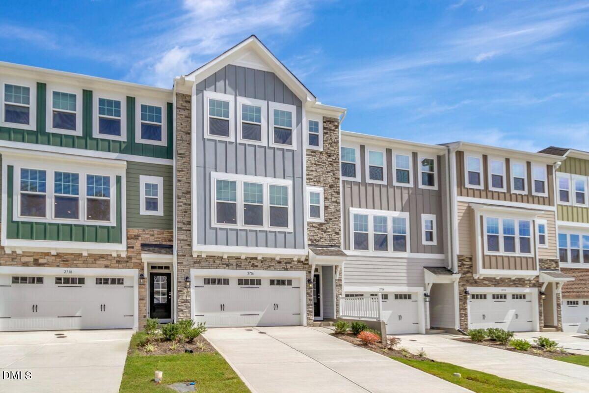 2716 Hunter Woods Drive #631