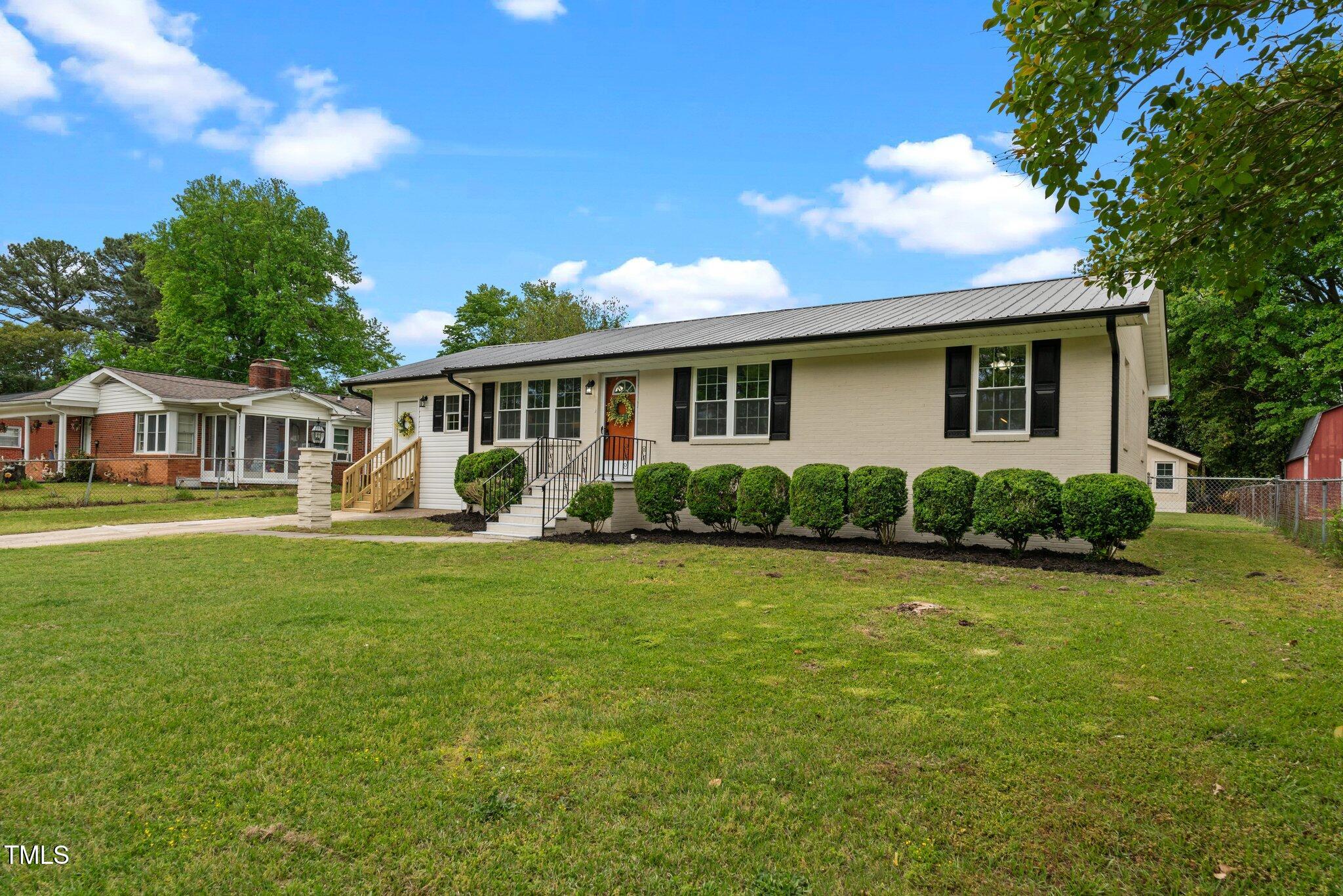 2712 Cameron Drive