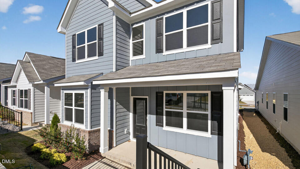 553 Lemon Daisy Lane