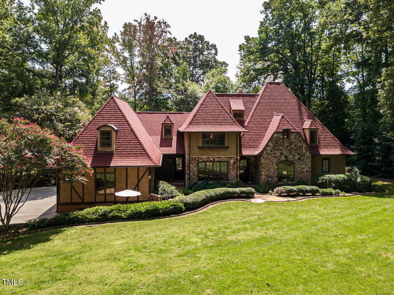 5507 Spring House Lane