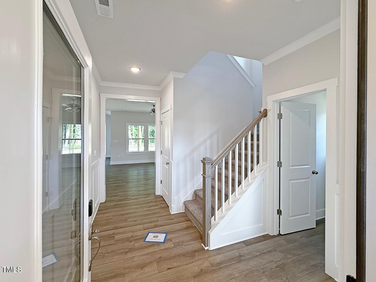 1803 Ballard Road Holly Craftsman