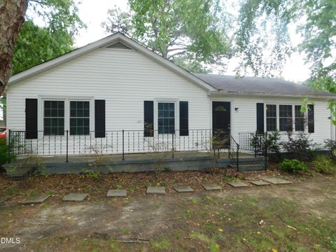 Photo of 1536 Hight Street, Henderson, NC 27536 (MLS # 10170681)