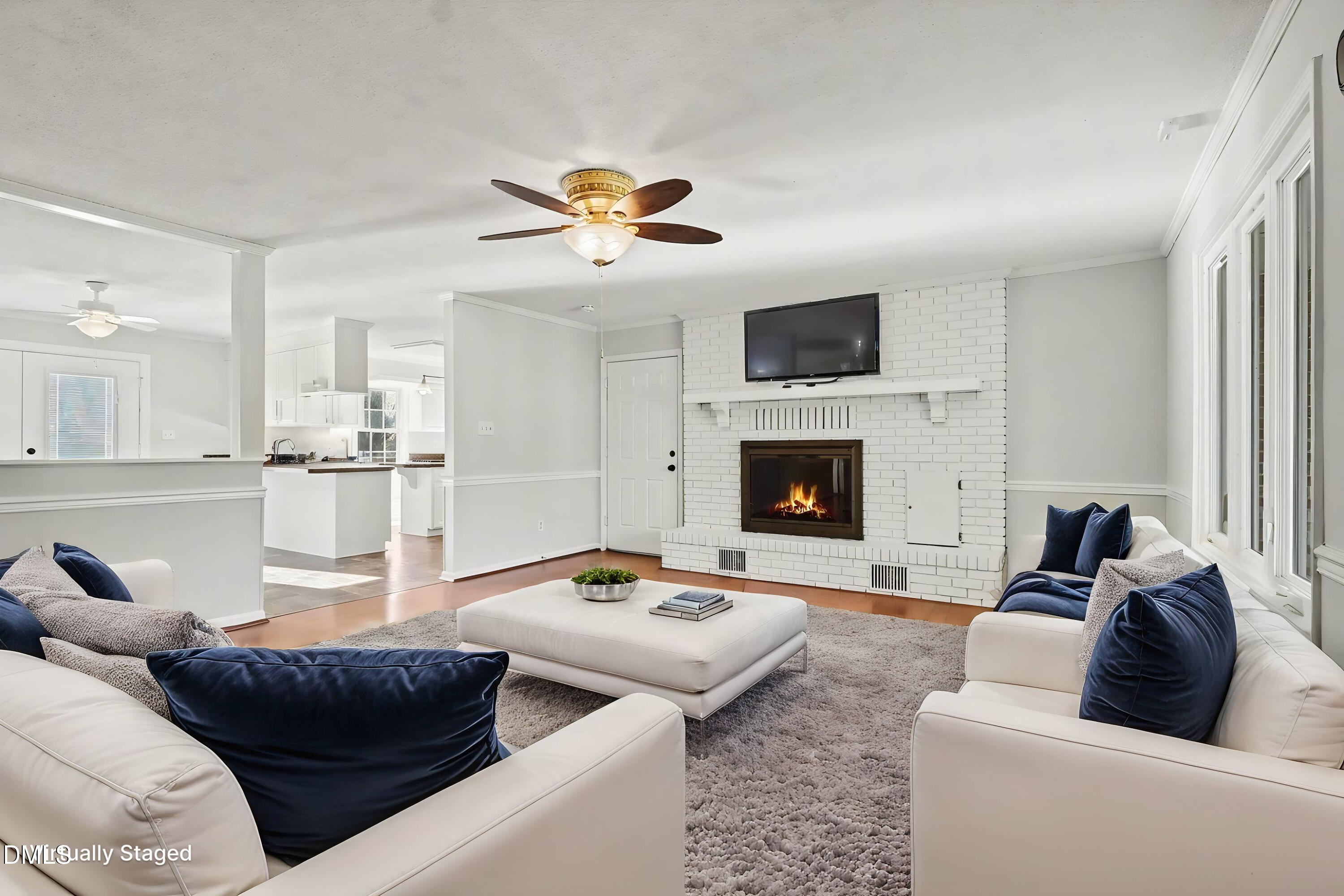 1940 N Carolina 111 Highway N