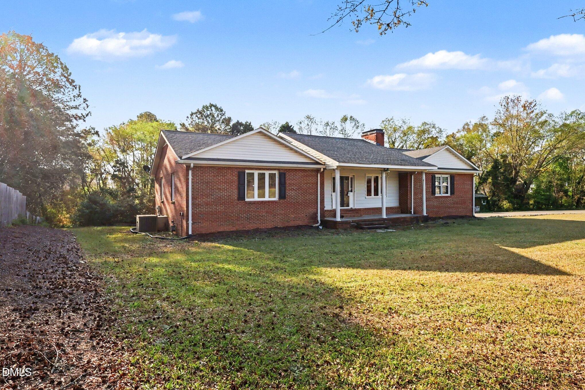 1940 N Carolina 111 Highway N