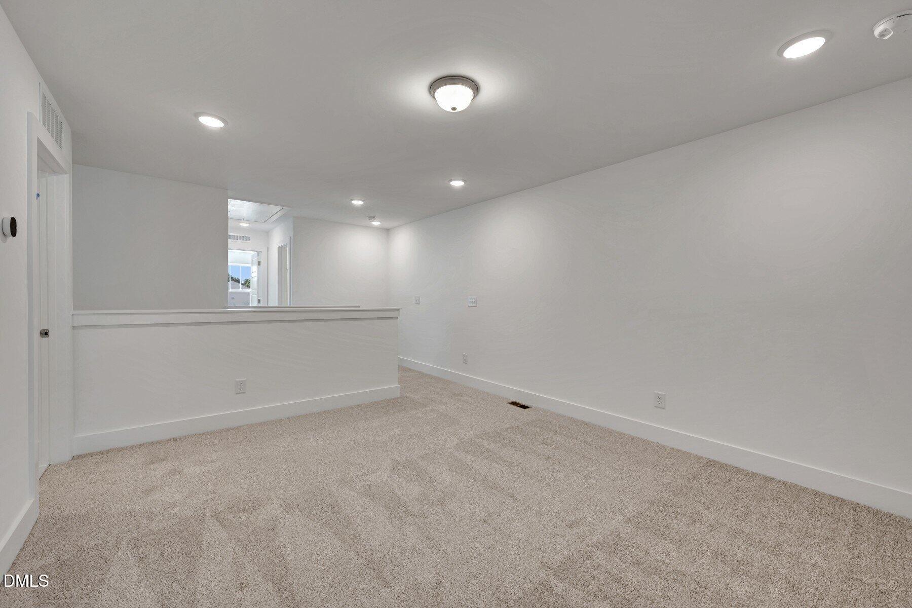 27 Ara Court 206