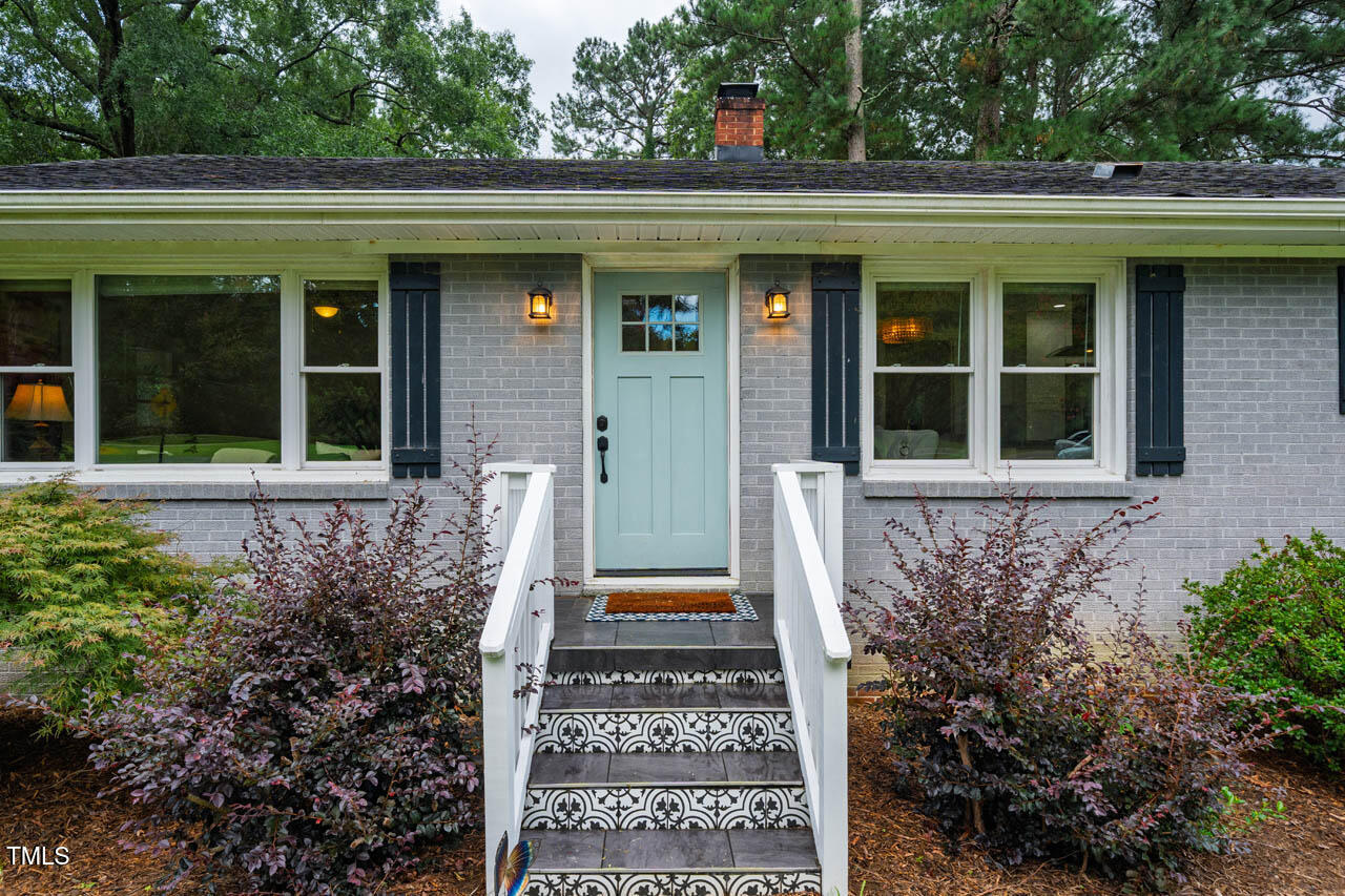 1327 St Marys Road