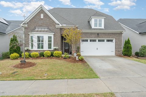 2832 Thompson Bluff Drive Cary NC 27519