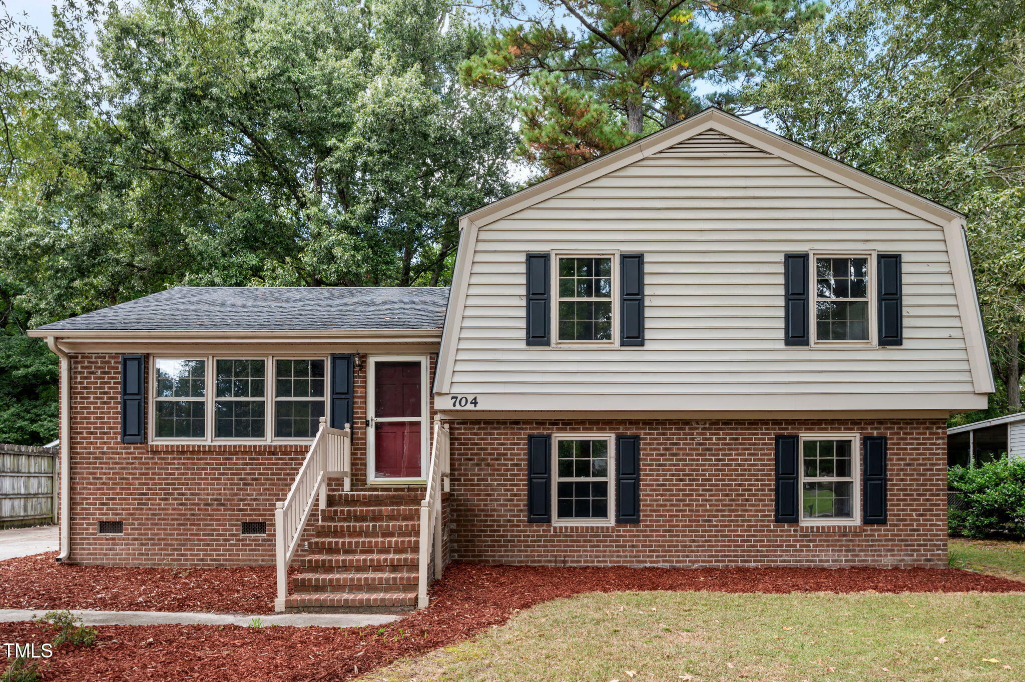 704 Forest Acres Drive