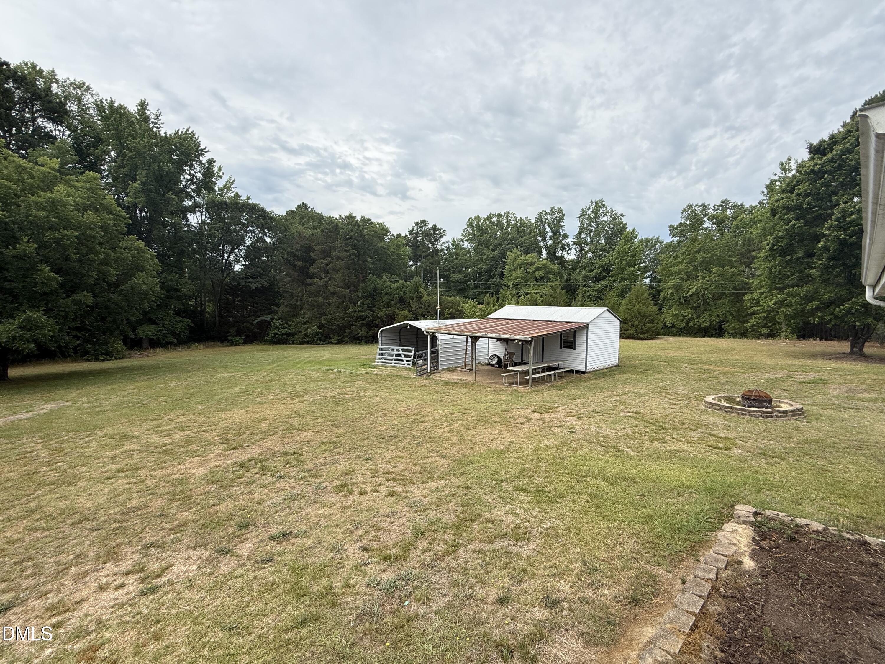 513 Gay Road
