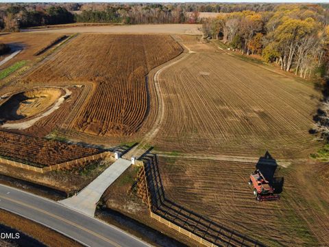 553 Ollie Road Kenly NC 27542