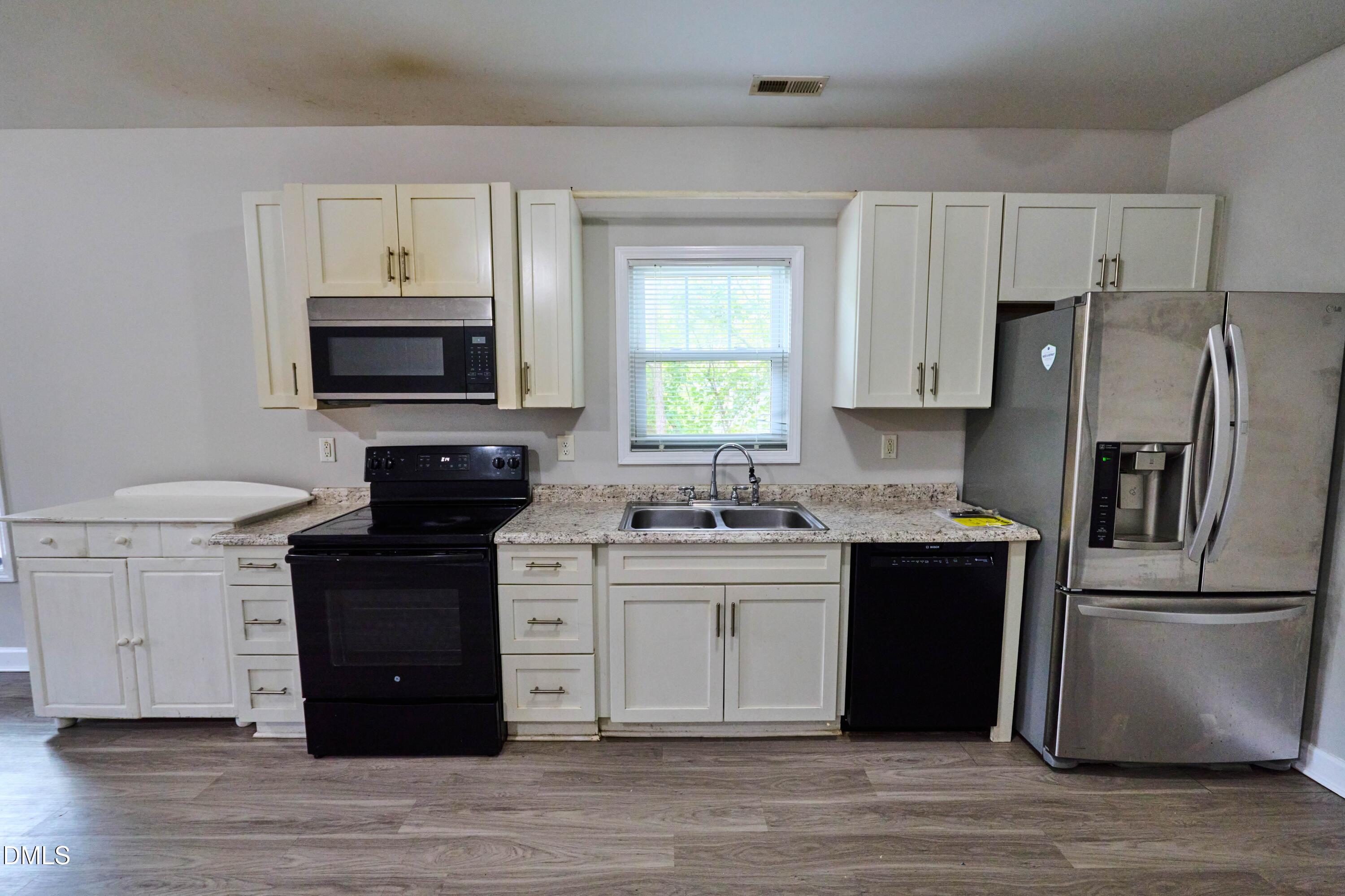 1406 W Club Boulevard A & B