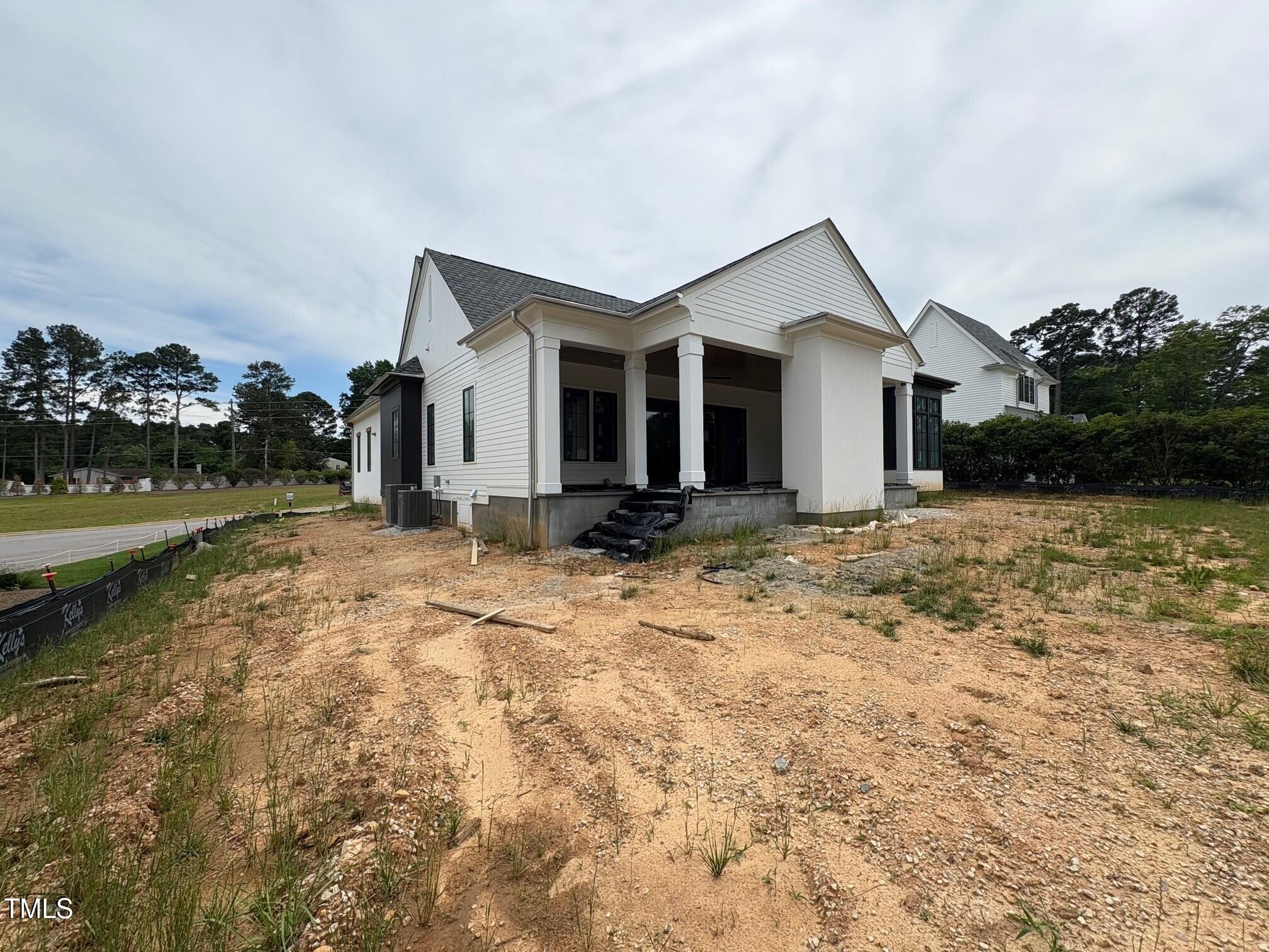3405 Makers Circle