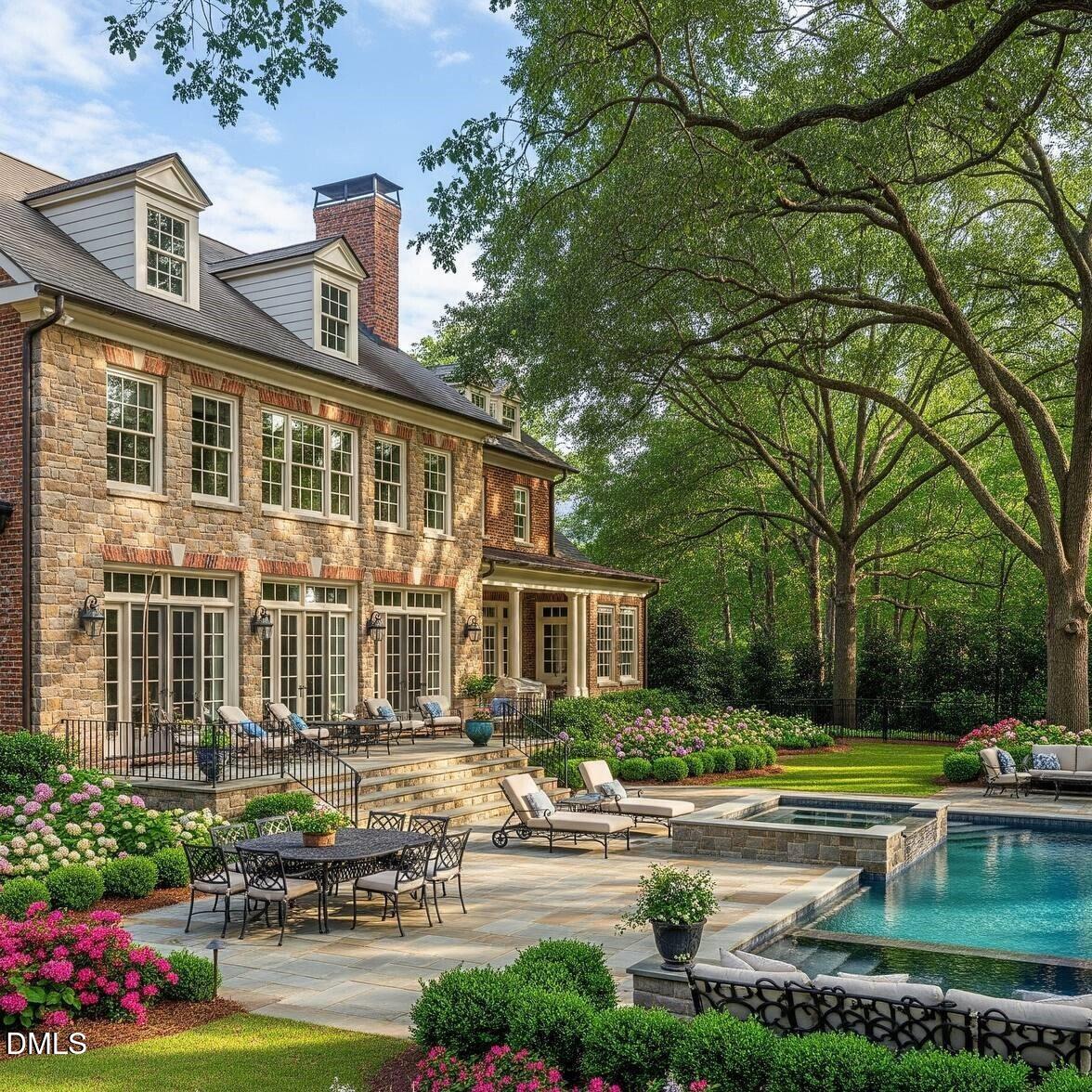 5475 Yanceyville Road