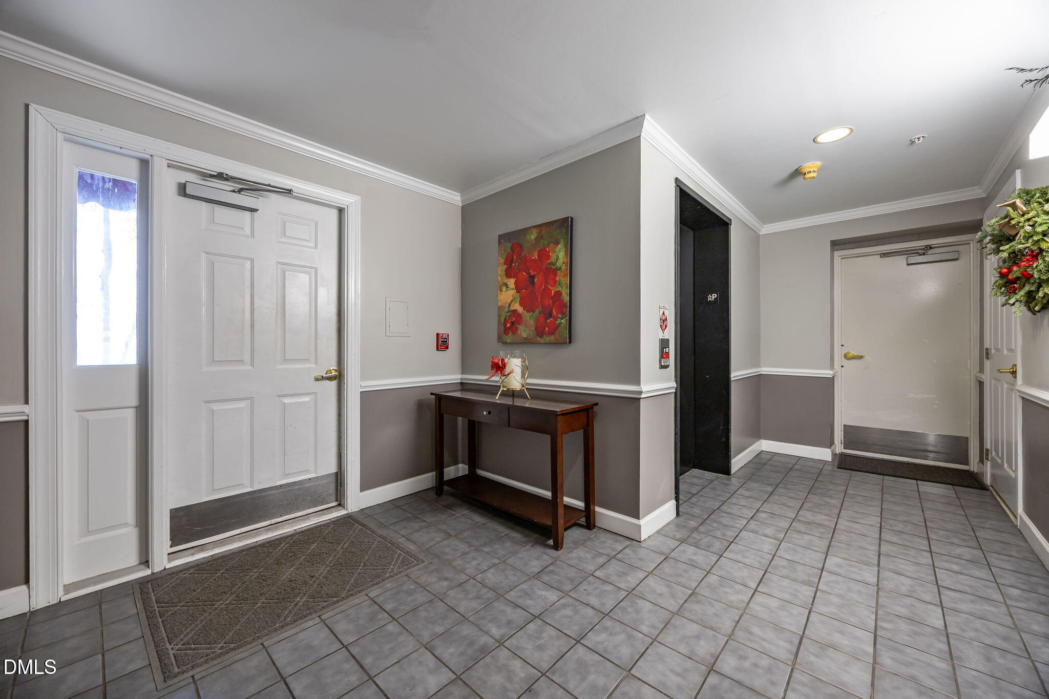 312 Lord Byron Court