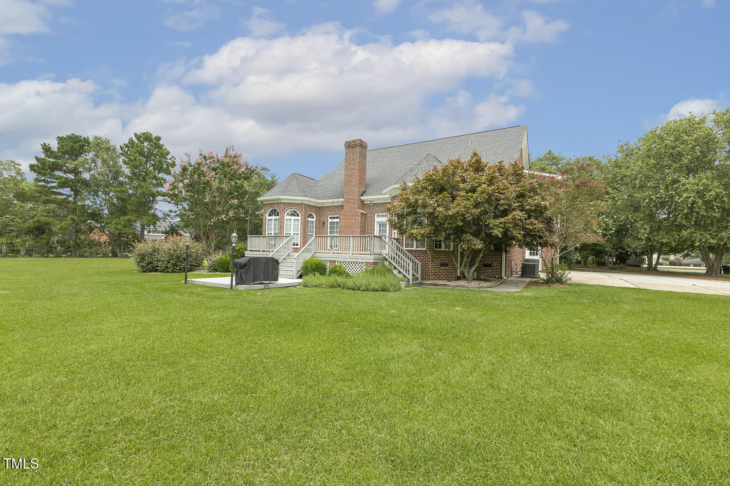 206 W Stoneybrook Court