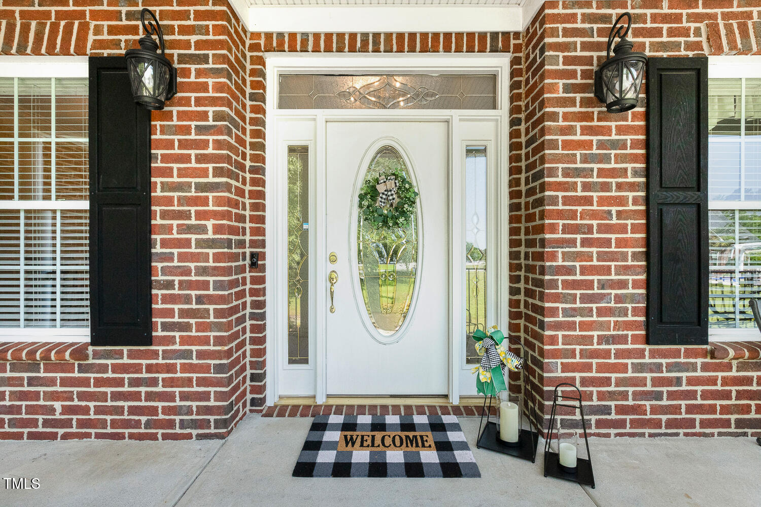 206 W Stoneybrook Court