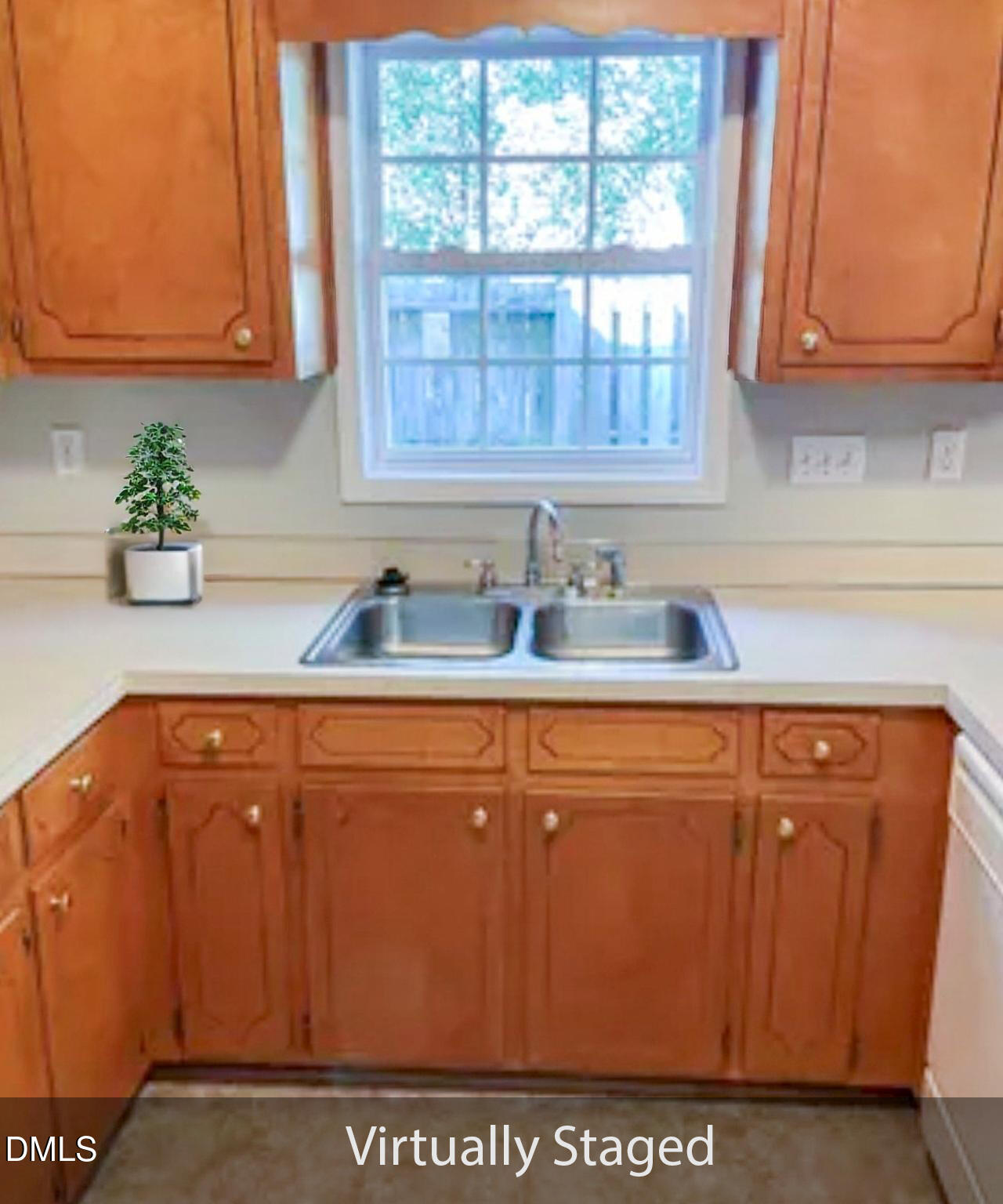 3921 Sterling Pointe Drive Ll4