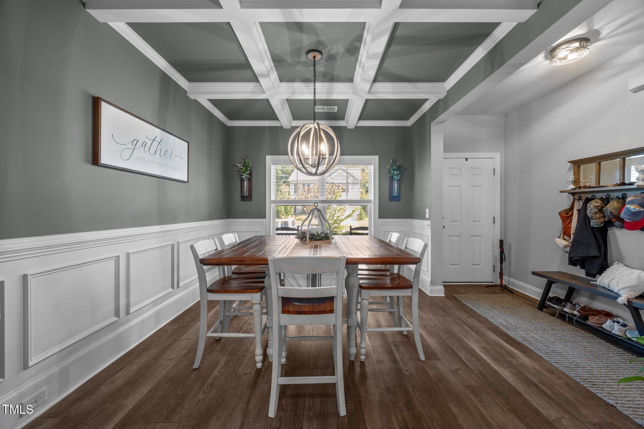 524 Richlands Cliff Drive