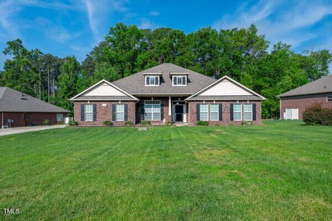 328 Bryerstone Drive Willow Springs NC 27592