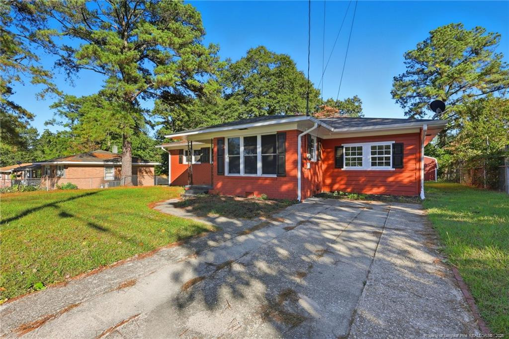 2025 Poplar Drive