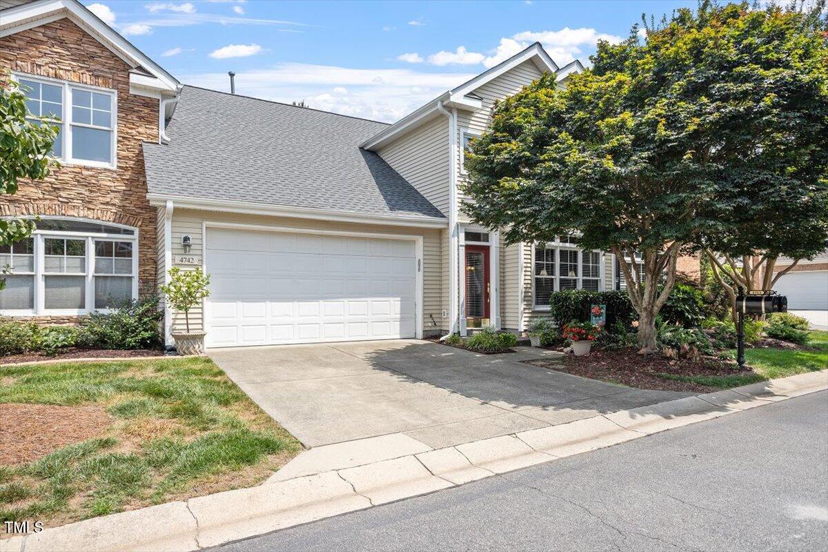 4742 Ludwell Branch Court