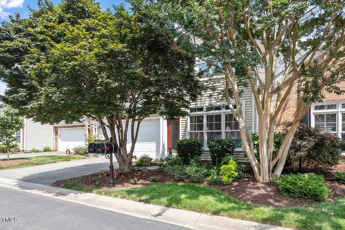 4742 Ludwell Branch Court