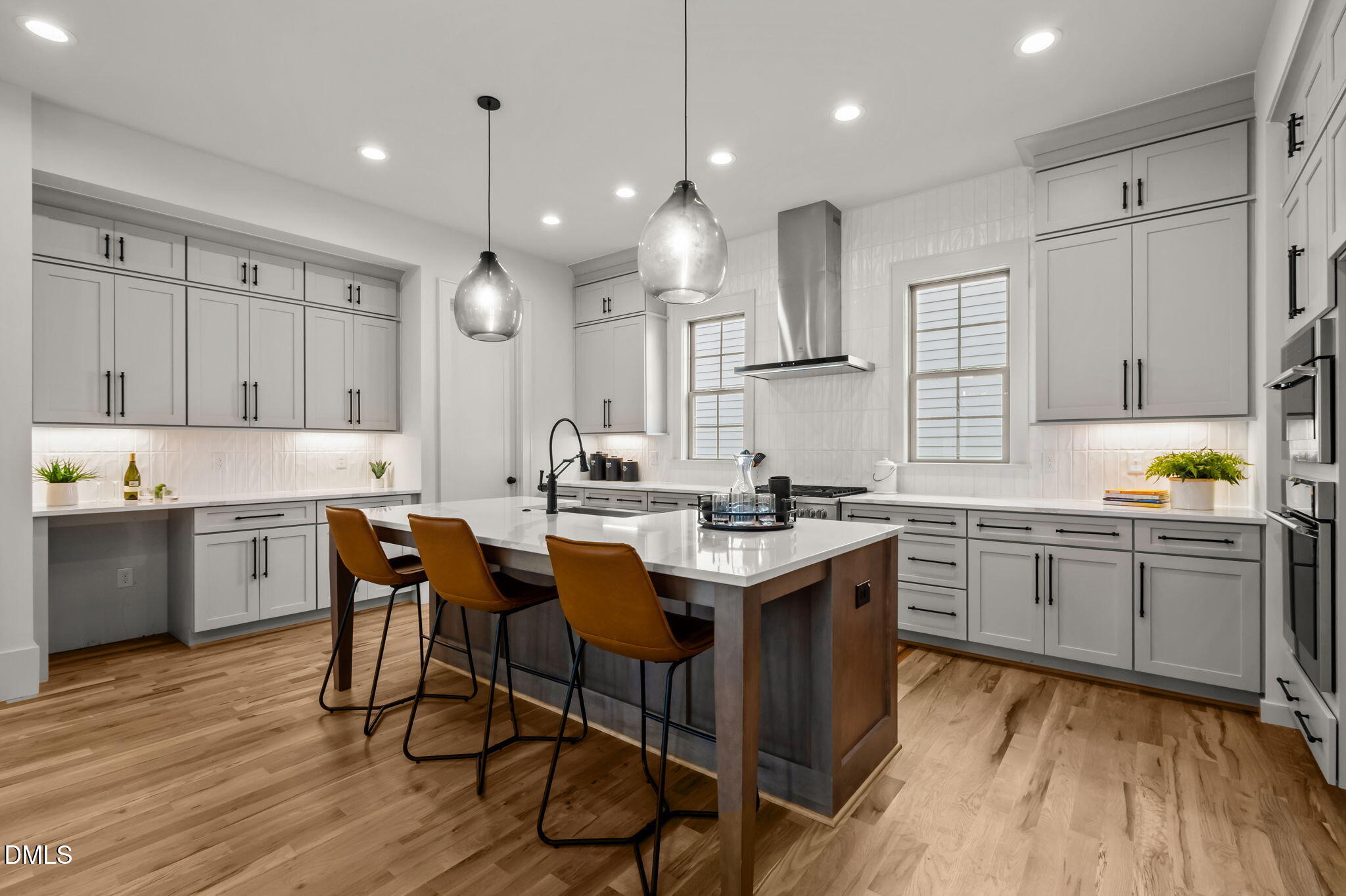6501 Burnette Flower Way