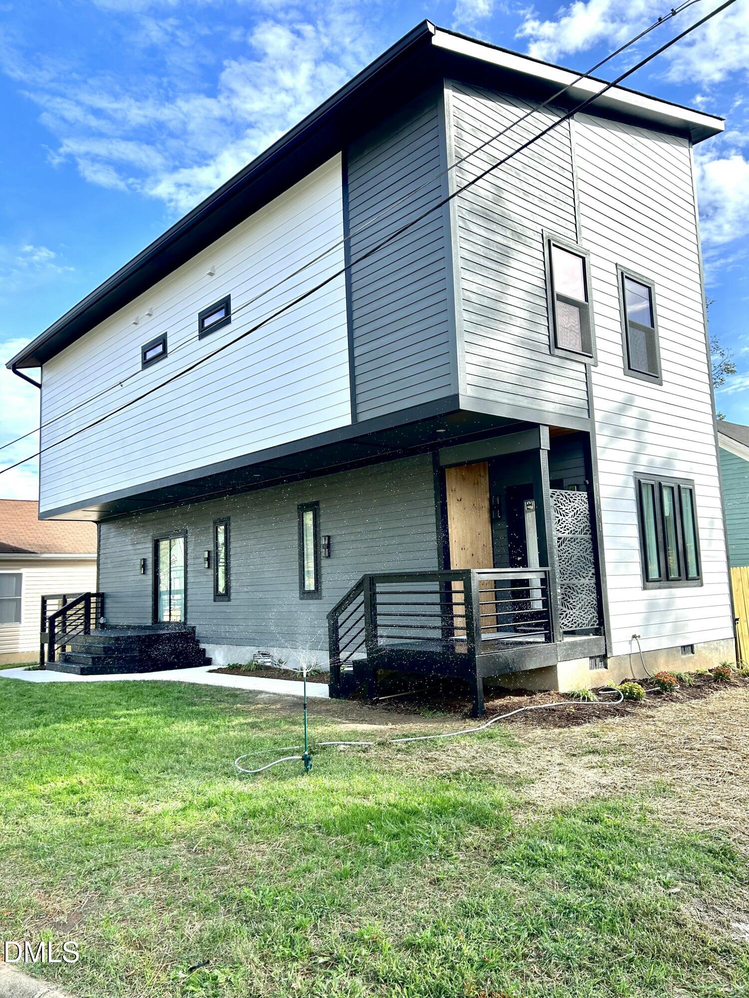 1101 Fairview Street