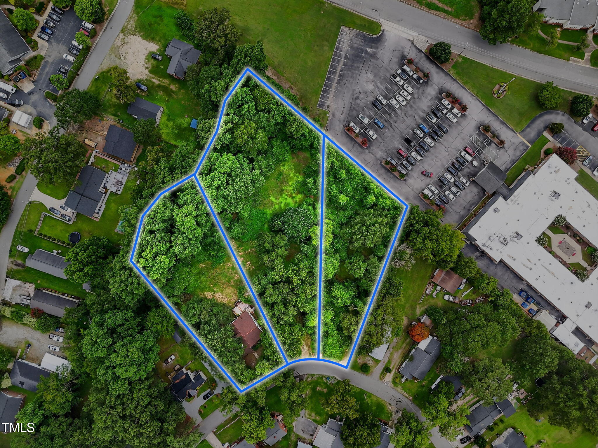 19 & 21 Waddell Drive