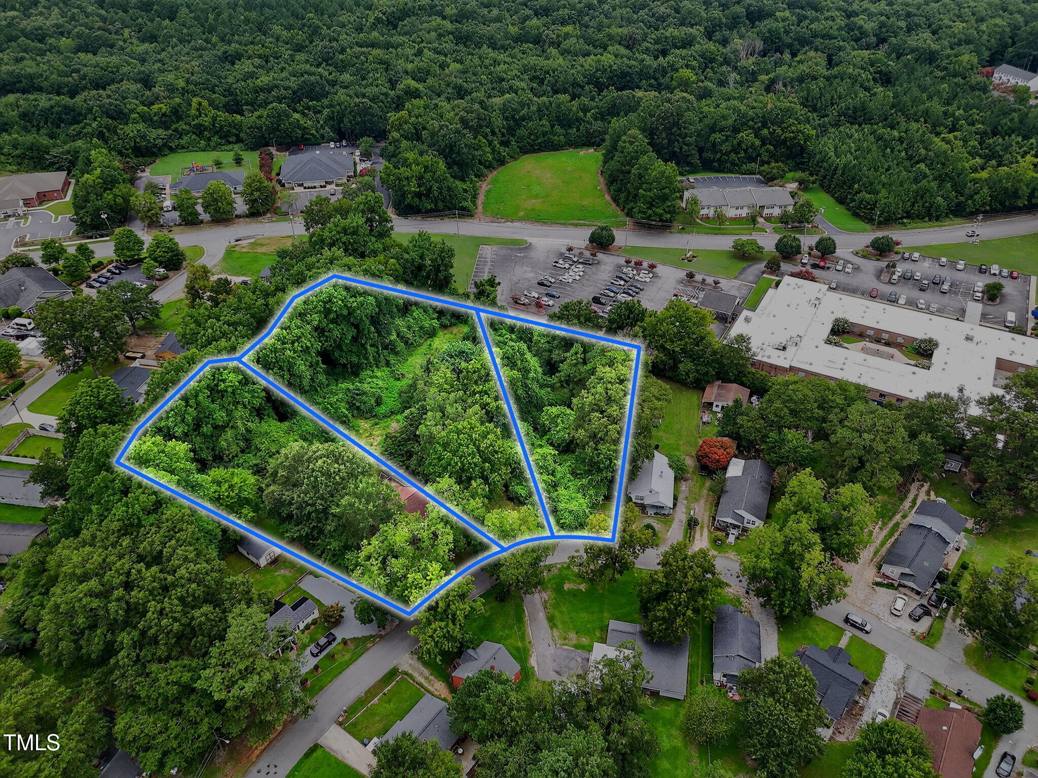 19 & 21 Waddell Drive