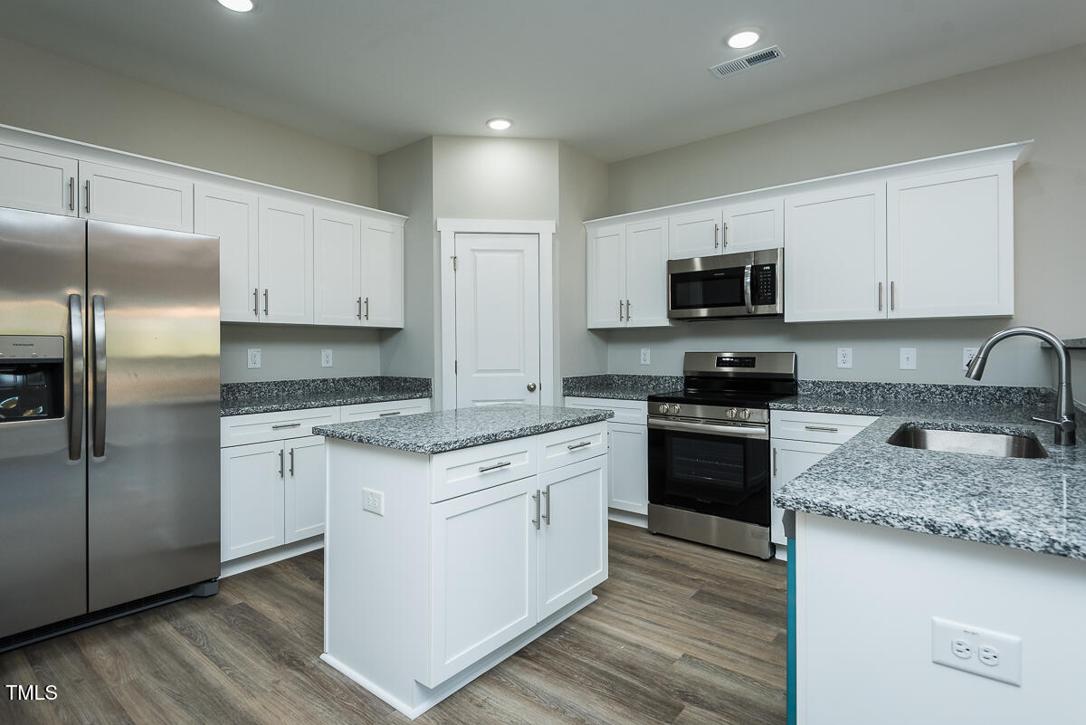 2803 Ricolden Trail