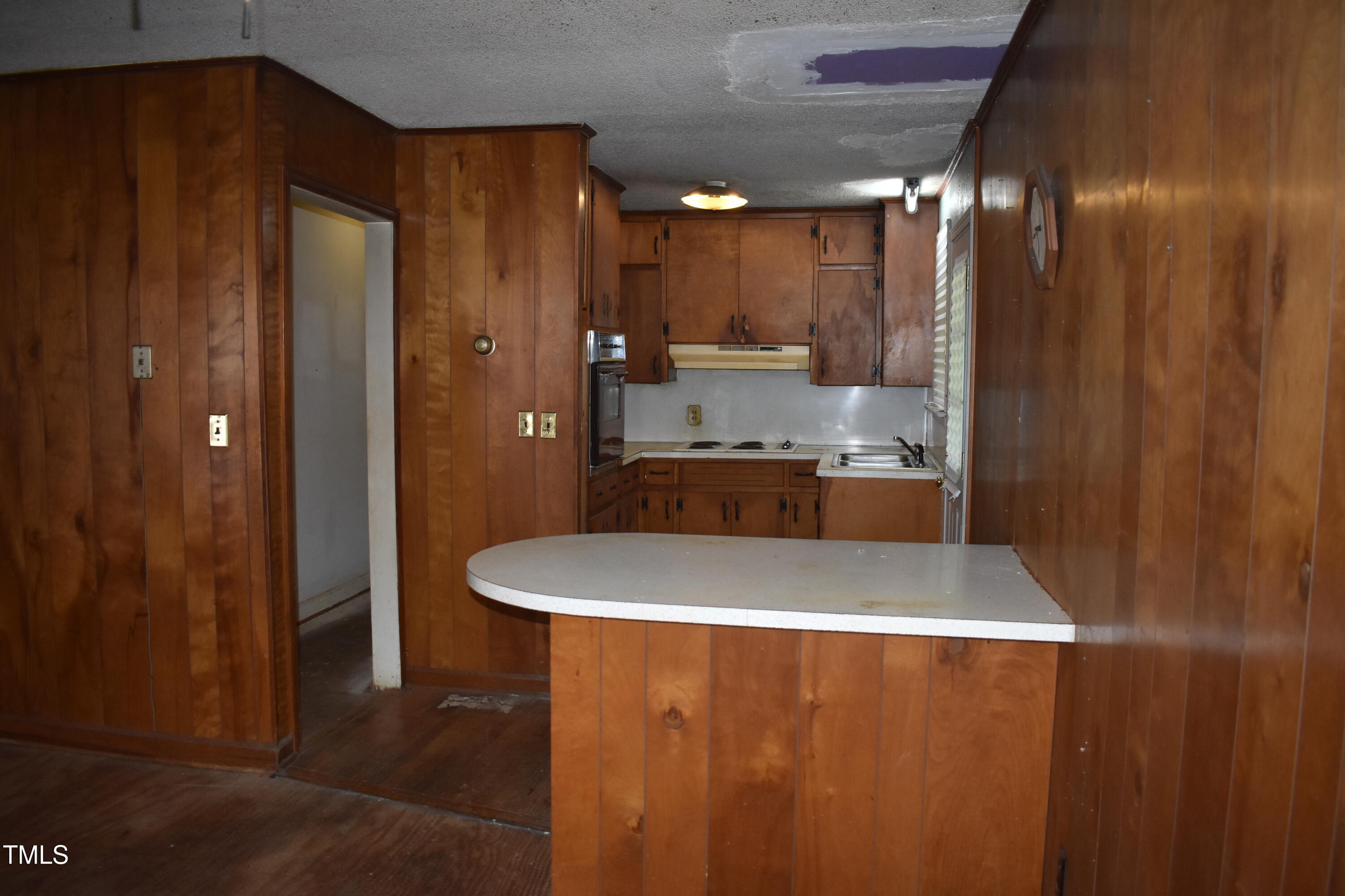 801 Powell Drive