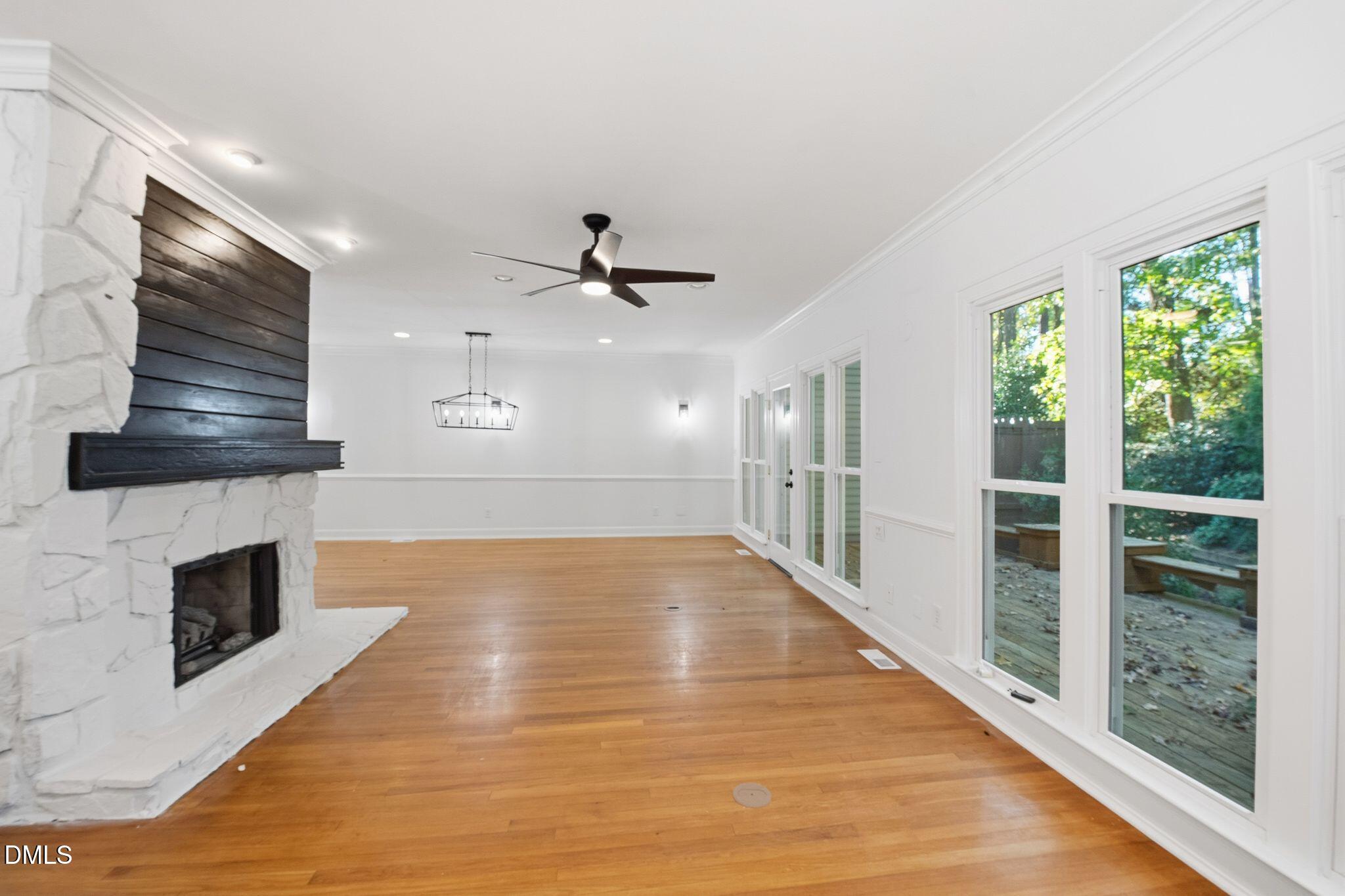 2205 Landings Way
