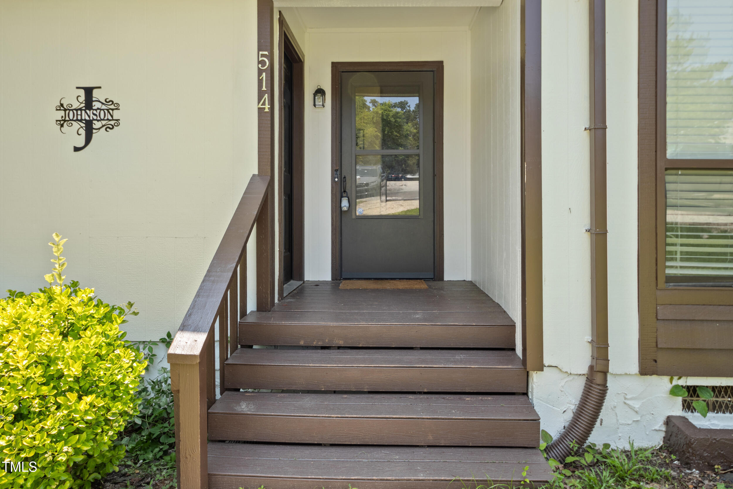 514 Toxaway Court