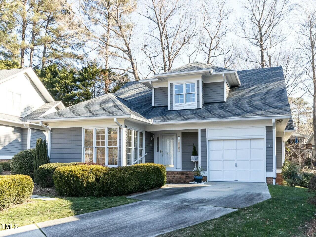 11 Whitburn Place