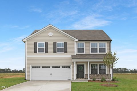 517 W Brocklyn Street 63 Benson NC 27504