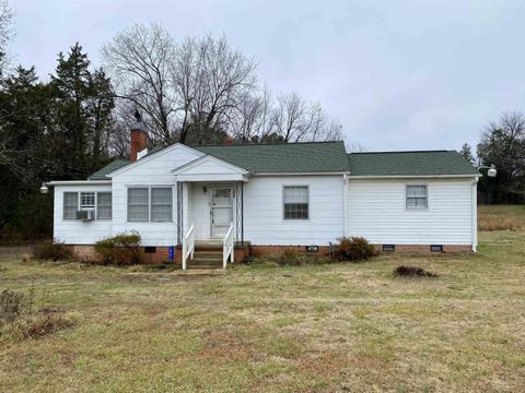 Single Family Residence in Graham NC 1061 Gant Road.jpg